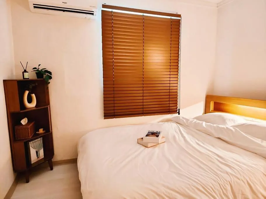 Haebangchon Itaewon 3 Bedroom Apartment Szöul