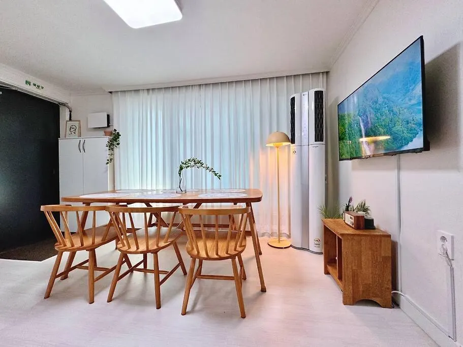 Haebangchon Itaewon 3 Bedroom Apartment Szöul